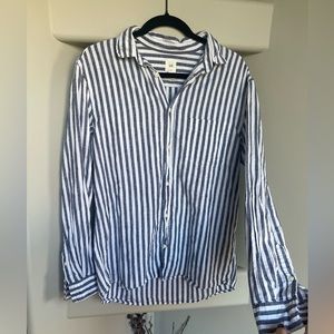 H&M striped long sleeve button up shirt